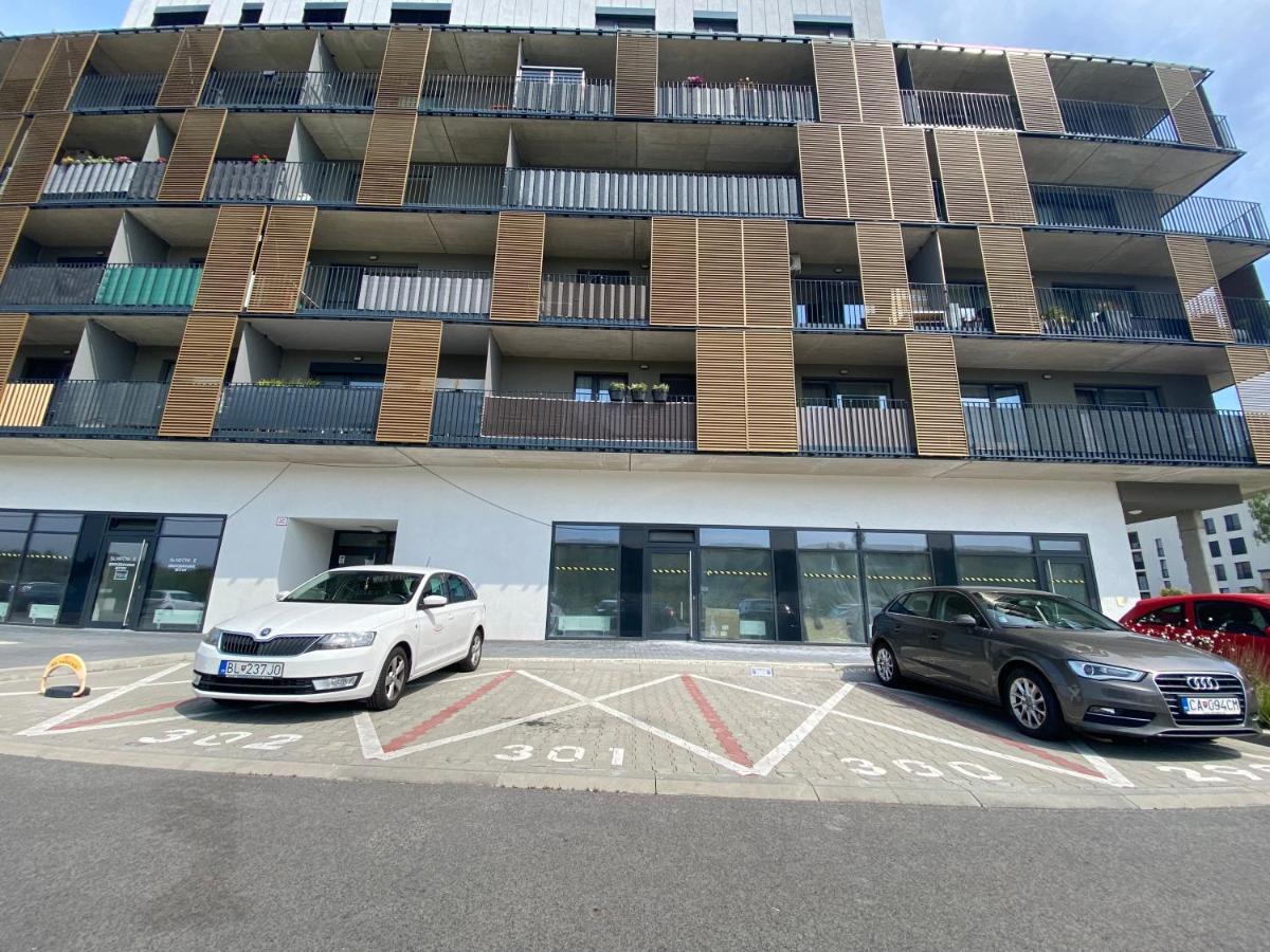 Krasny Moderny 1-Izbovy Byt, Novostavba + Parking Bratislava Exteriér fotografie